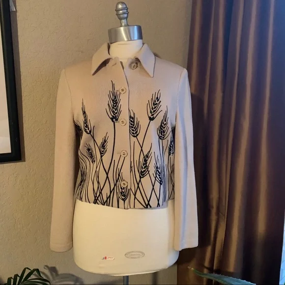 St. John Collection Wool Embroidered Pant Suit Mismatched Set Sz 8 Top 12 Pant